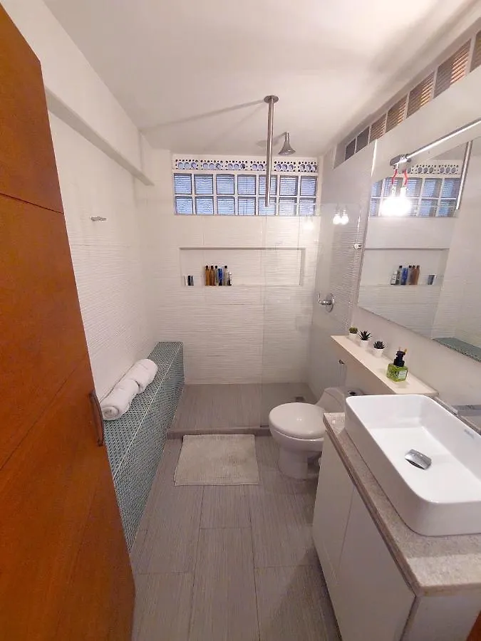 Best Location Studio In Medellin Poblado Provenza